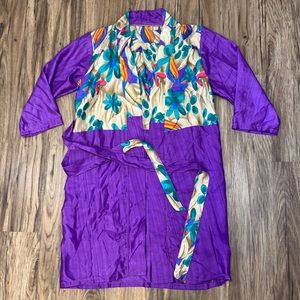 DGY robe, never worn